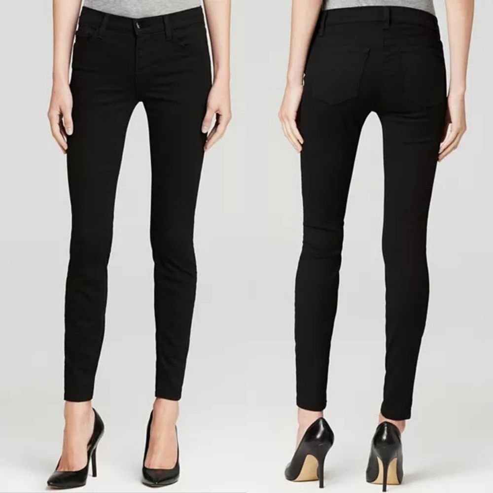 J Brand Mid Rise Photo Ready Skinny Jeans in Vanity Midnight Black